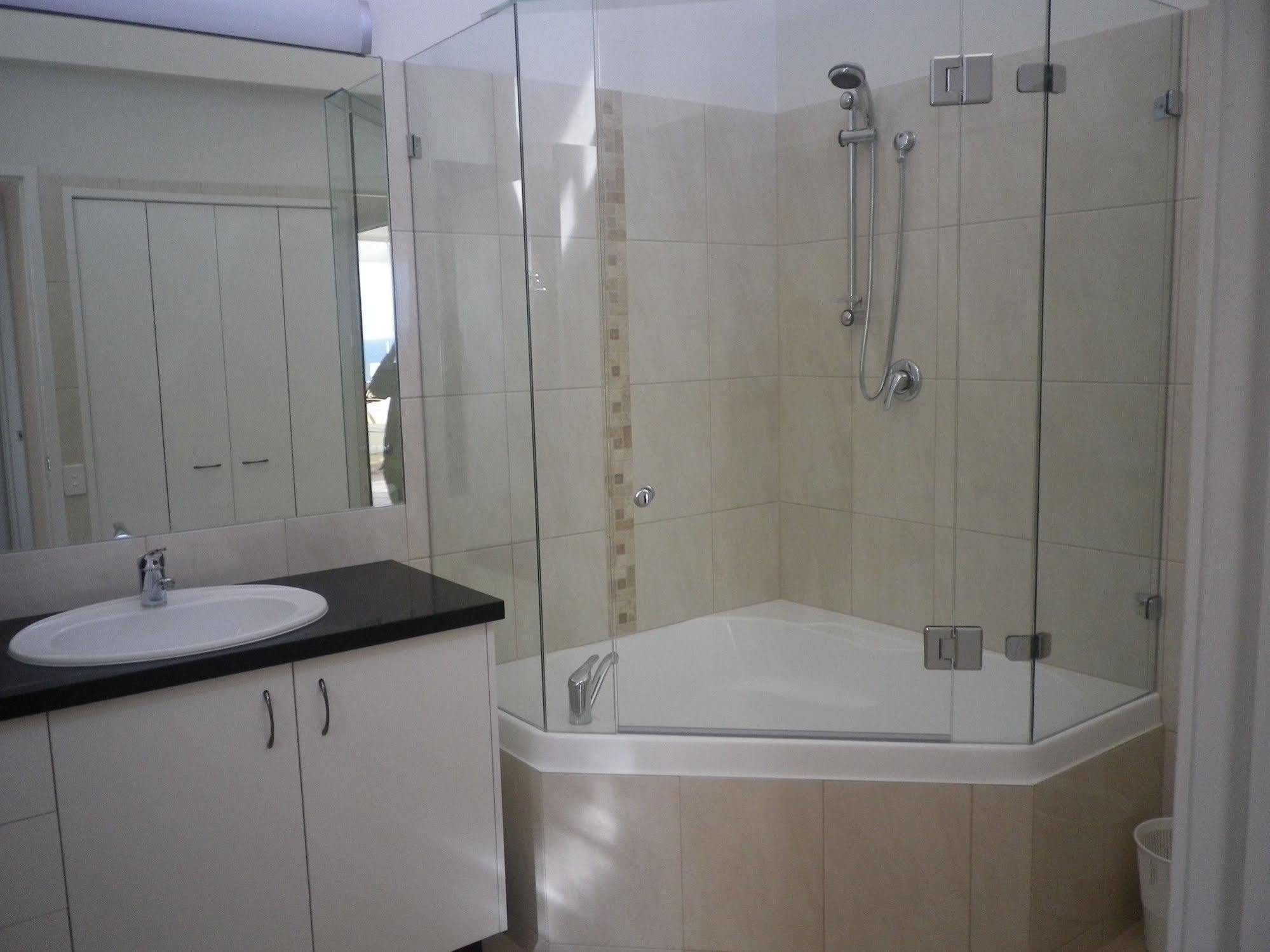 Sundancer Holiday Apartments Sunshine Coast Екстер'єр фото